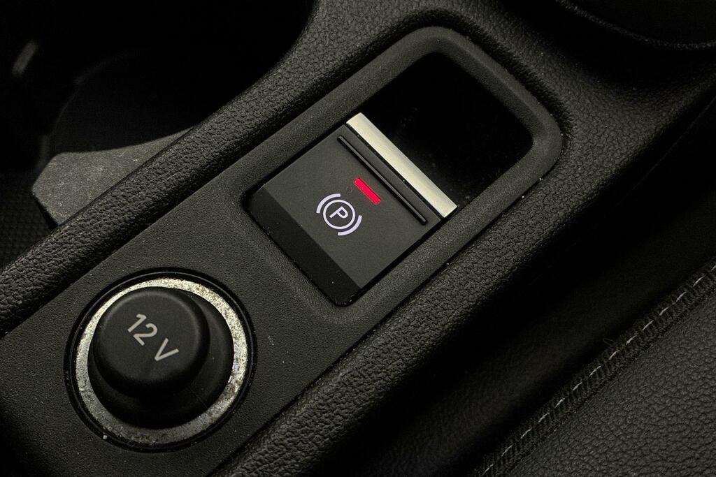 Audi A3 1.5 Tfsi 35 S Line Sportback Eur SV70NVG White #3