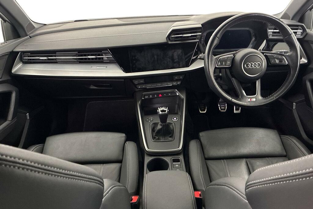 Audi A3 1.5 Tfsi 35 S Line Sportback Eur SV70NVG White #5