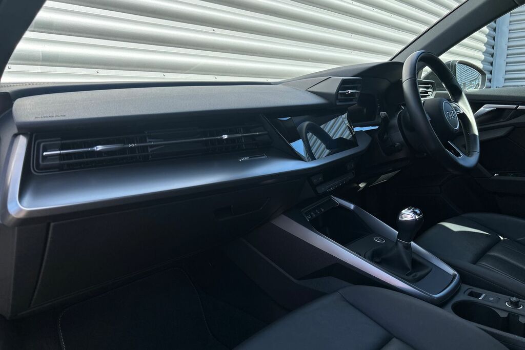 Audi A3 Sport 30 Tfsi 110 Ps 6-Speed ST72VBA Grey #2