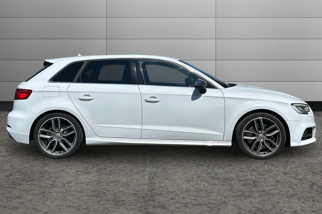 Audi S3 S3 Tfsi Quattro S Tronic SW66WKV White #4