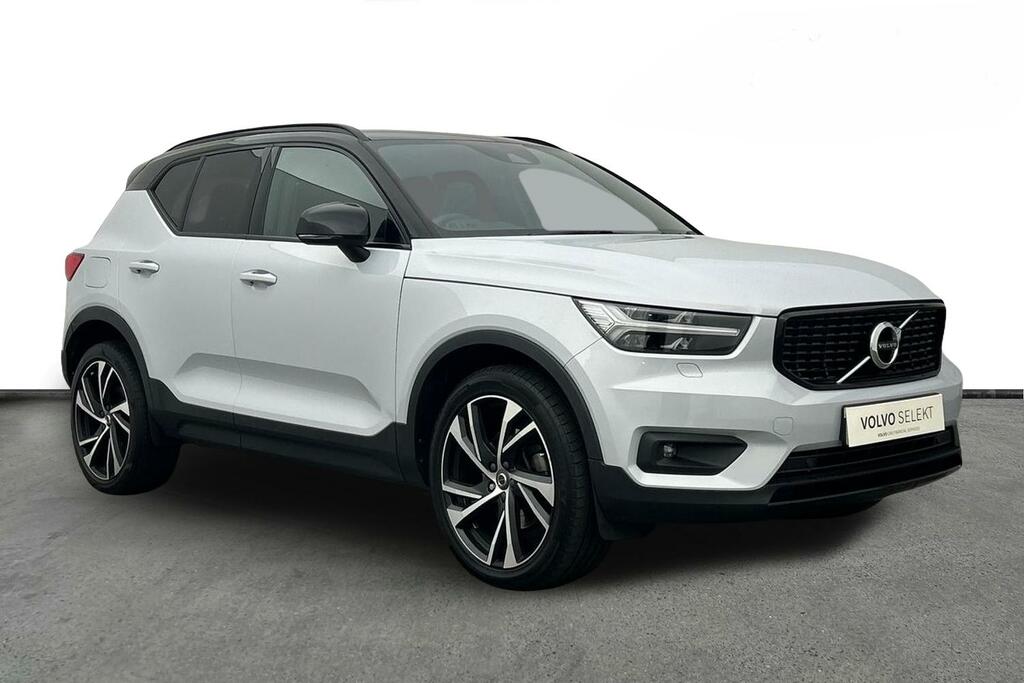 Volvo XC40 R-design Pro, B4 Mild Hybrid SB70JGV Silver