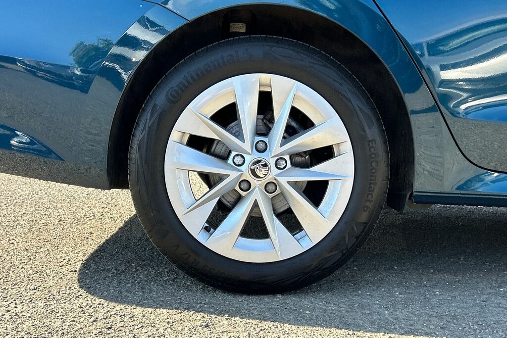 Skoda Octavia 1.5 Tsi E-tec Se L Dsg Blue #5