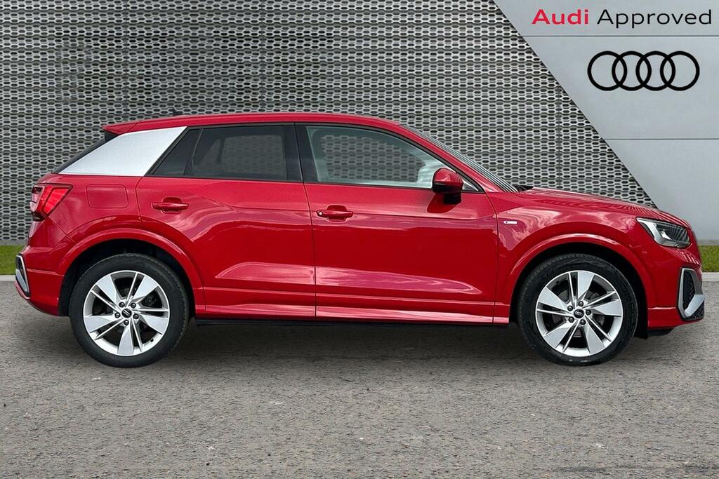 Audi Q2 S Line 35 Tfsi 150 Ps S Tronic SR23OPA Red #4