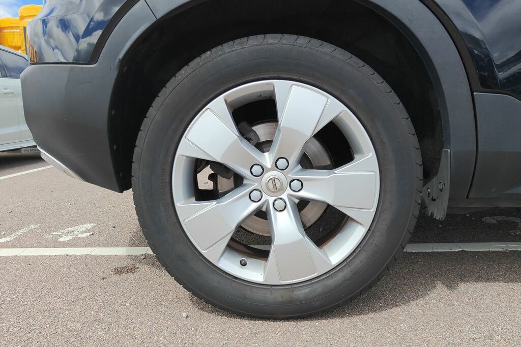 Volvo XC40 2.0 T4 Momentum Awd Geartronic Black #5