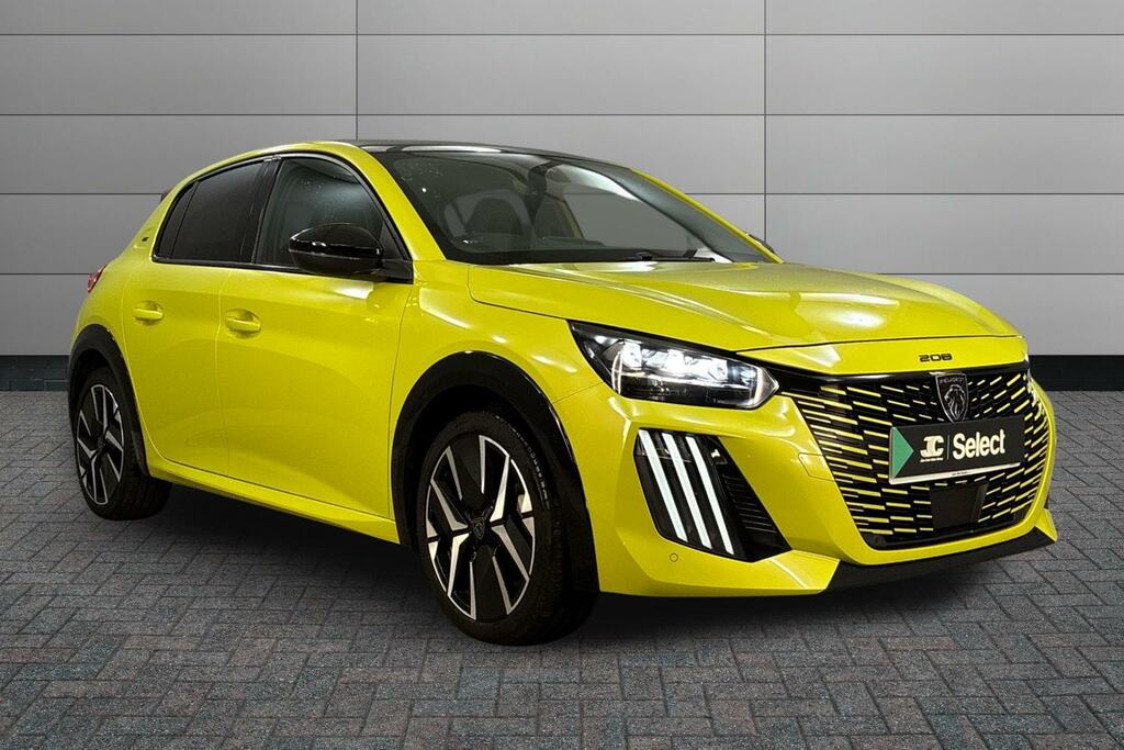 Peugeot 208 1.2 Hybrid 100 Gt E-dsc6 Yellow