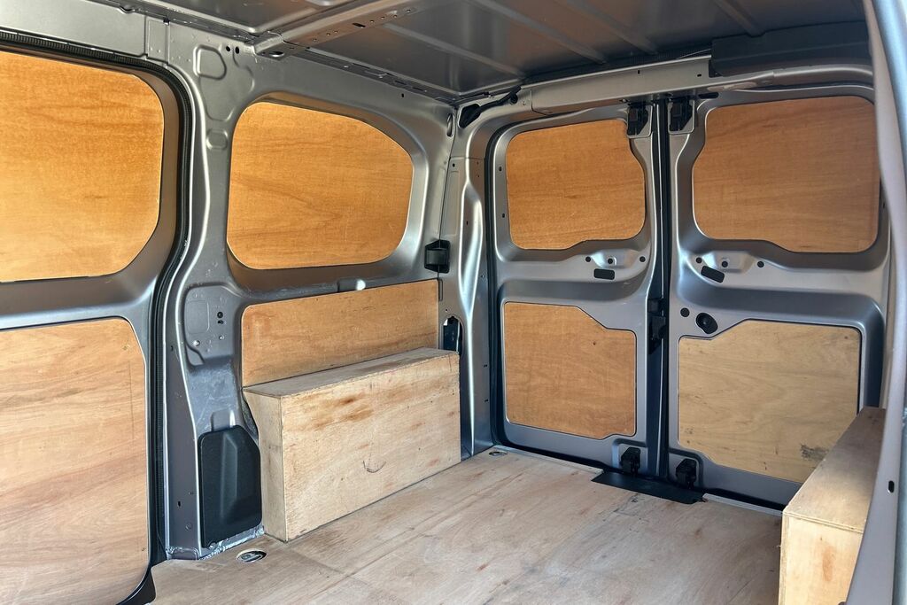 Peugeot Expert 1400 2.0 Bluehdi 145 Asphalt Premium Van Grey #9