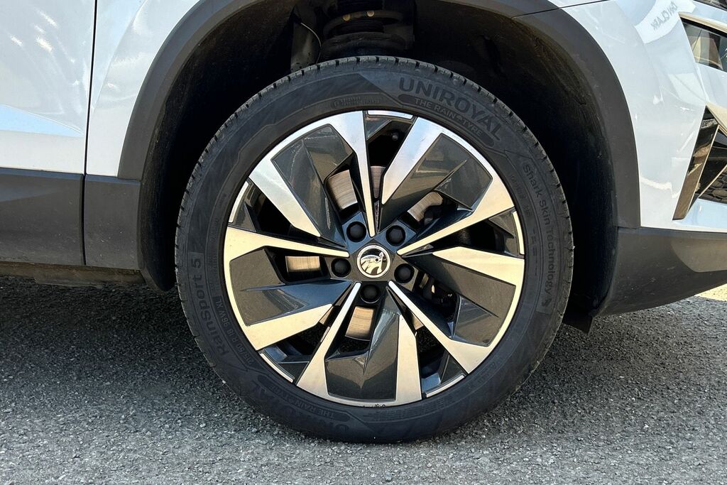 Skoda Karoq 1.5 Tsi Se L SP24VRJ White #5