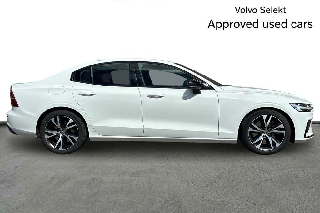 Volvo S60 R-design, B5 Mild Hybrid White #4
