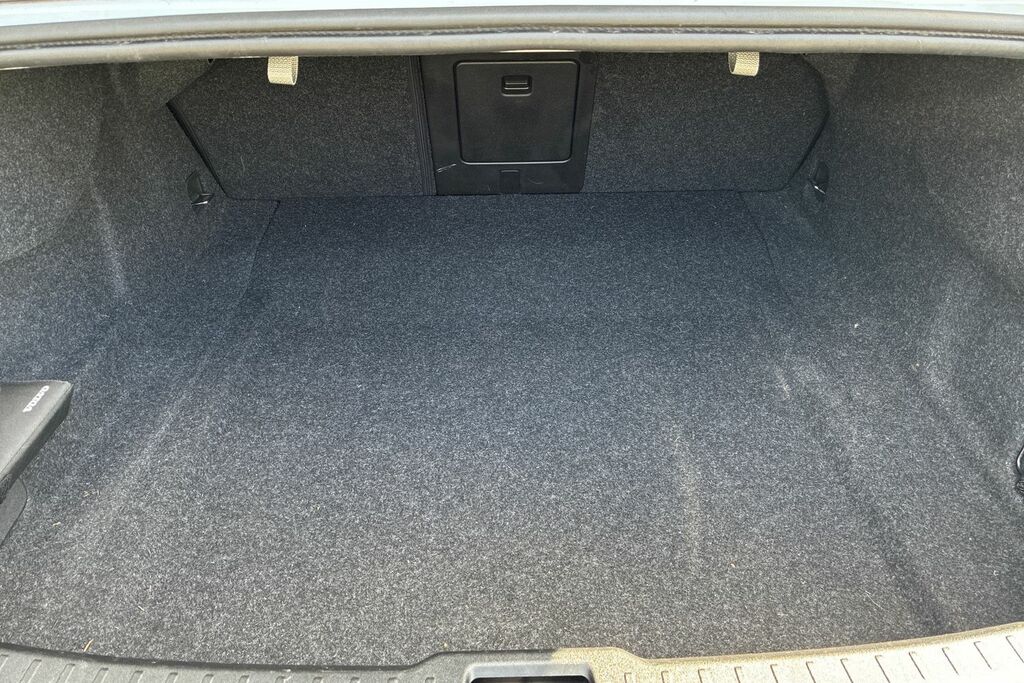 Volvo S60 Inscription, B5 Mild Hybrid Panroof, Power Front Grey #8