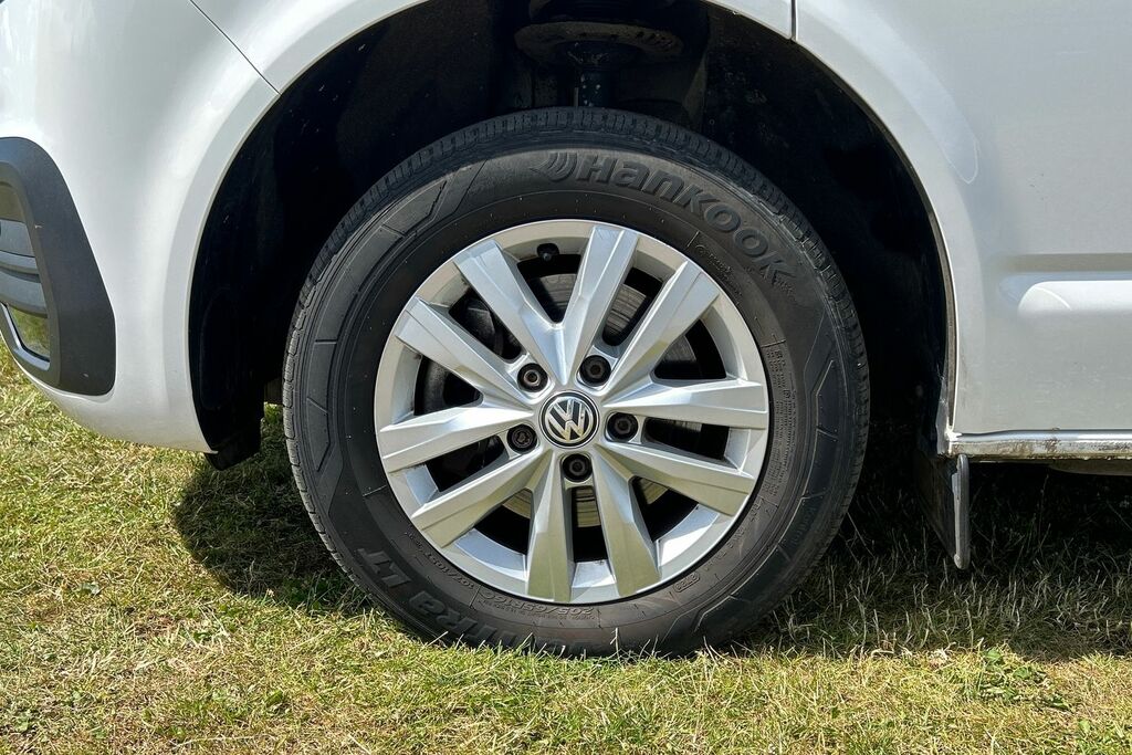 Volkswagen Transporter 2.0 Tdi 110 Highline Van White #5
