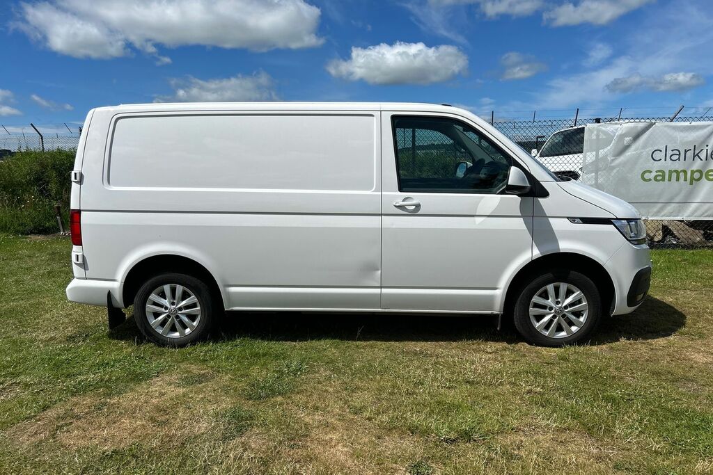 Volkswagen Transporter 2.0 Tdi 110 Highline Van White #4