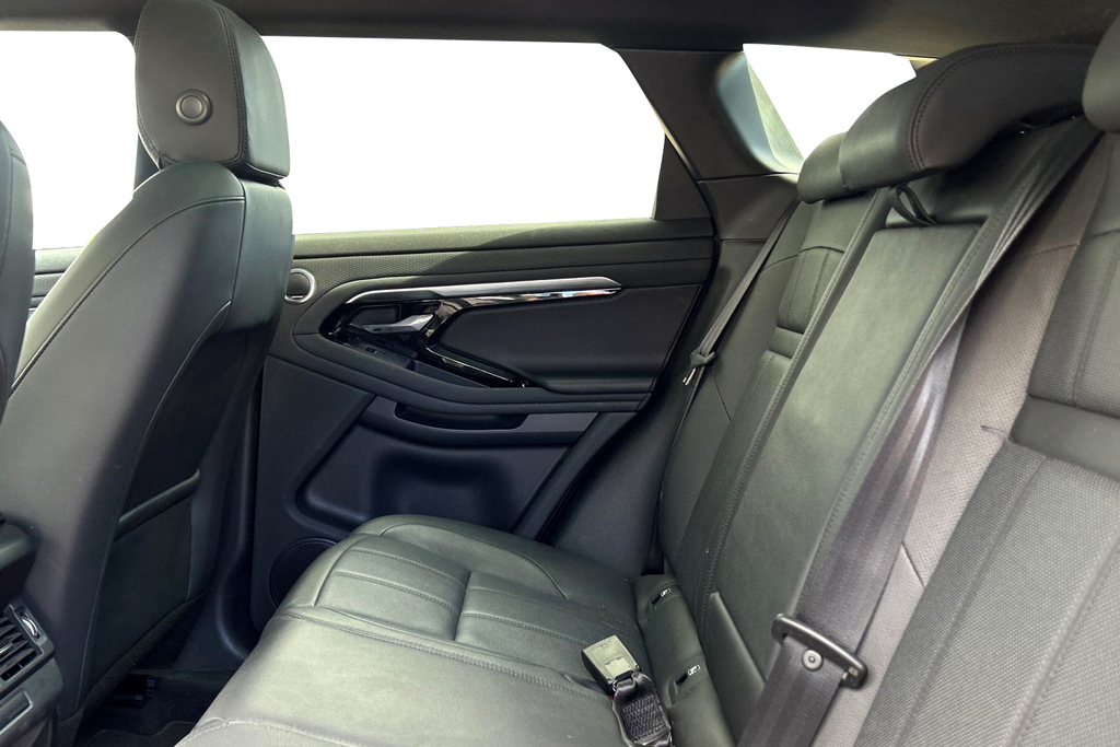 Land Rover Range Rover Evoque P300e Evoque Edition ST23BSU #4
