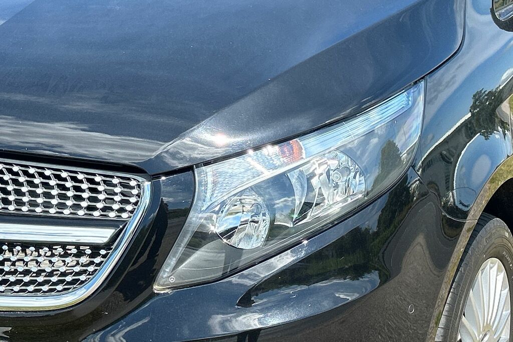 Mercedes-Benz Vito Vito 114 Cdi Select 9-Seater 9G-tronic Black #18