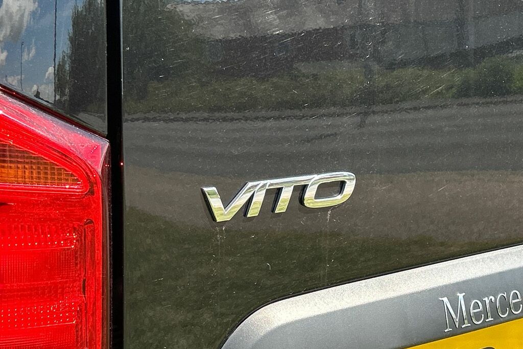 Mercedes-Benz Vito Vito 114 Cdi Select 9-Seater 9G-tronic Black #20