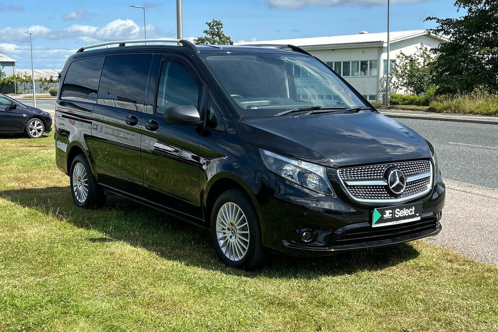 Mercedes-Benz Vito 116Cdi Premium Van 9G-tronic Black