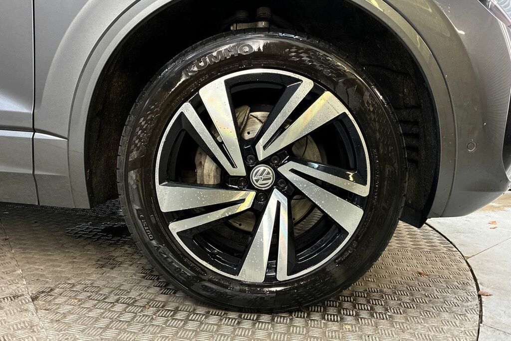 Volkswagen Touareg 3.0 V6 Tdi 4Motion R-line Tech Tip Grey #5