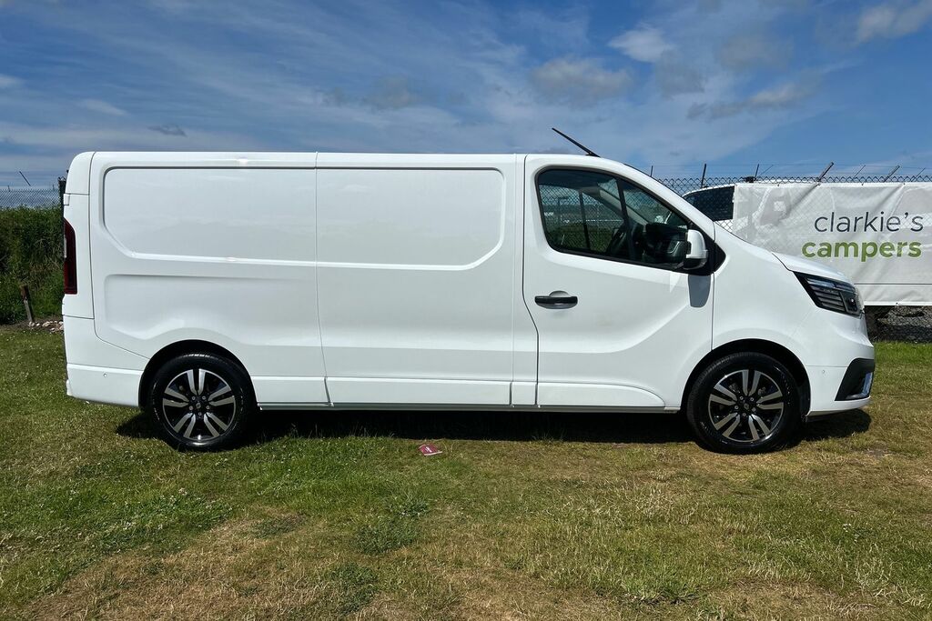 Renault Trafic Ll30 Blue Dci 170 Extra Sport Safety Van Eag9 SW75HKB White #4