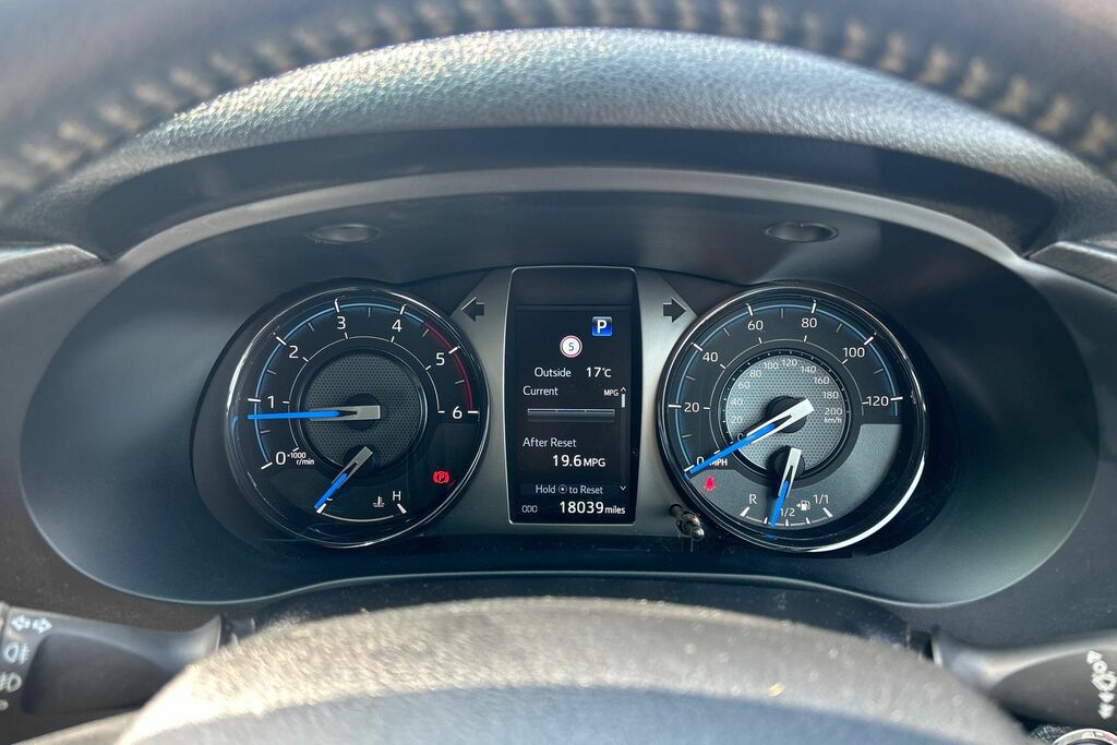 Toyota HILUX D-4d Gr Sport Grey #15