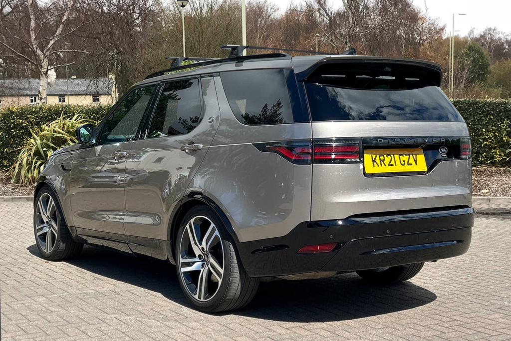 Land Rover Discovery D300 R-dynamic Hse Brown #2