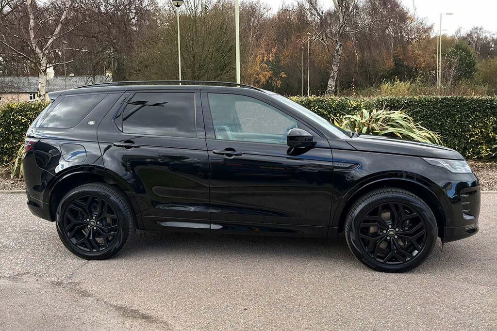 Land Rover Discovery Sport P270e Landmark Black #5