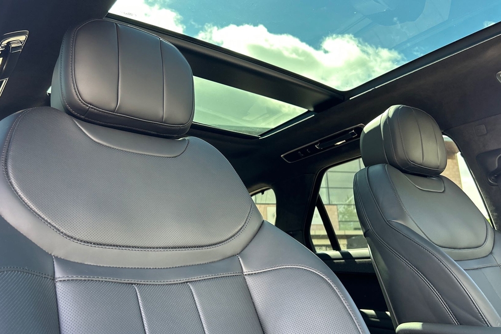 Land Rover Range Rover Sport Autobiography Red #21
