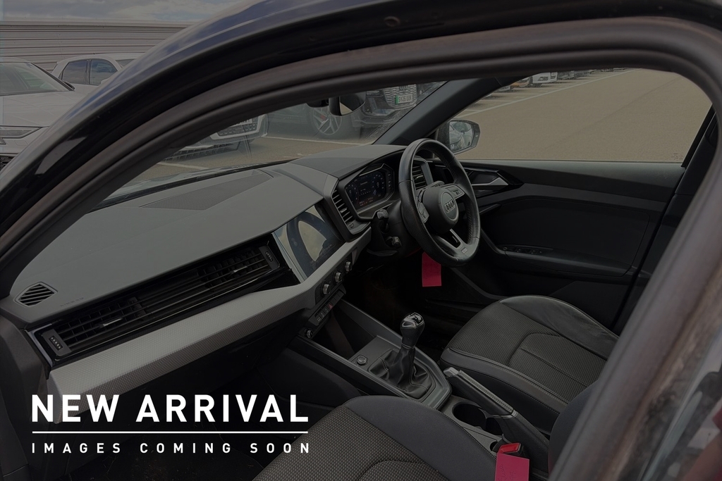 Audi A1 S Line 30 Tfsi 110 Ps 6-Speed SW72FRO Black #2