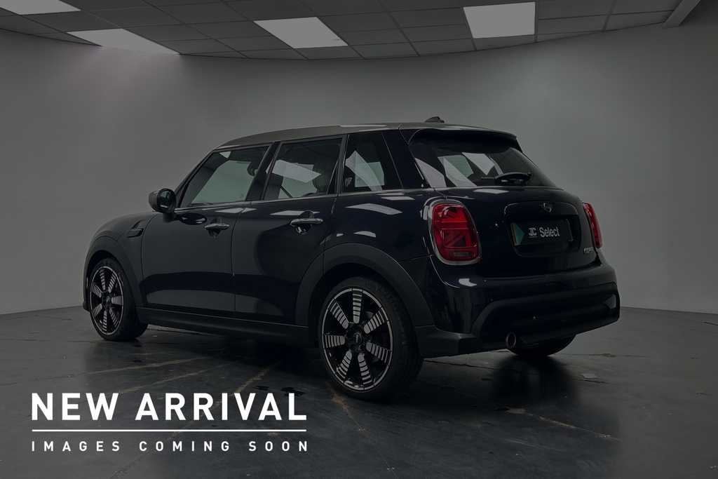 Mini Hatch 1.5 Cooper Exclusive Steptronic Euro 6 Ss SB23HXA Black #3
