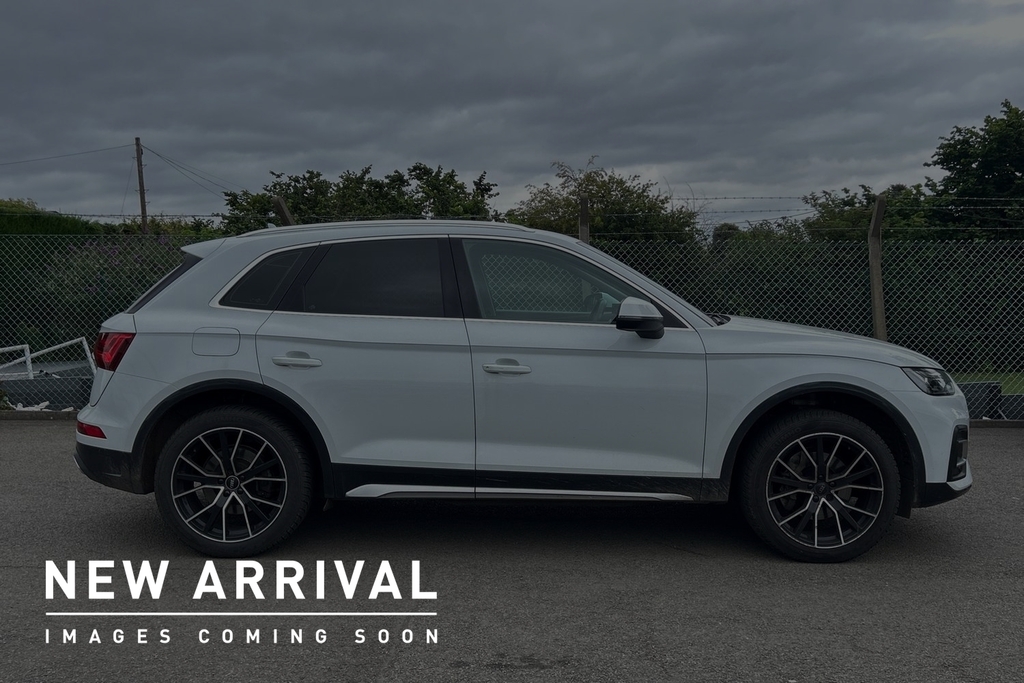 Audi Q5 2.0 Tdi 40 Sport S Tronic Quattro Euro 6 Ss White #4