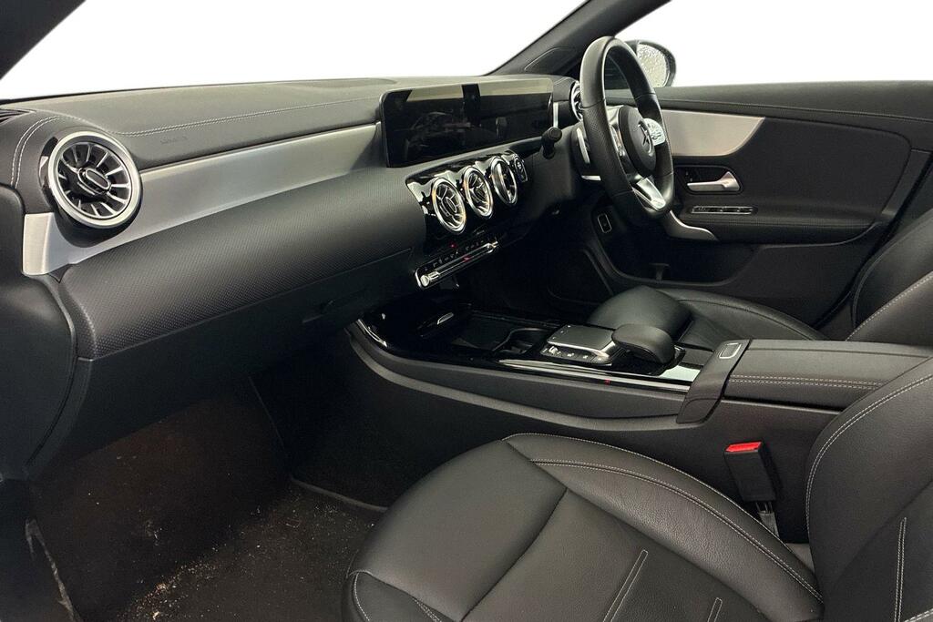 Mercedes-Benz CLA Class 2.0 Cla220d Amg Line Night Edition Premium Plus Grey #6