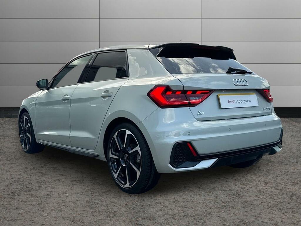 Audi A1 Black Edition 35 Tfsi 150 Ps S Tronic LX72TFZ Silver #3