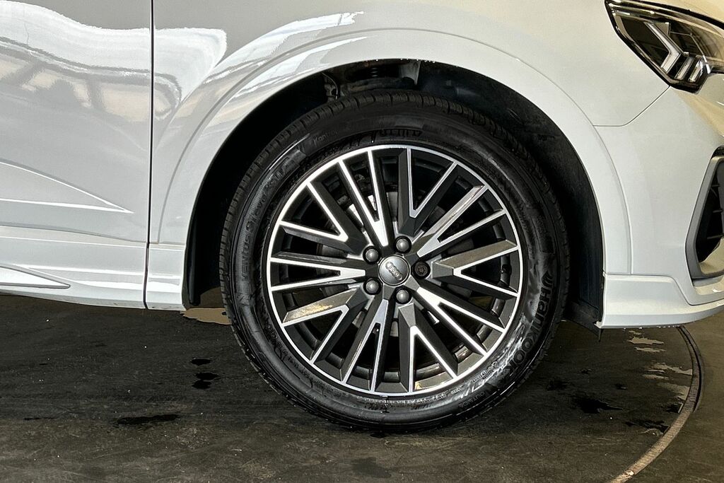 Audi Q3 S Line 35 Tfsi 150 Ps S Tronic White #5