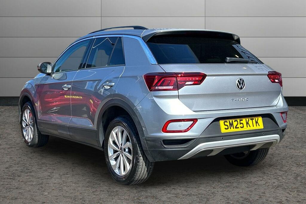 Volkswagen T-Roc 1.5 Tsi Match Dsg Silver #3