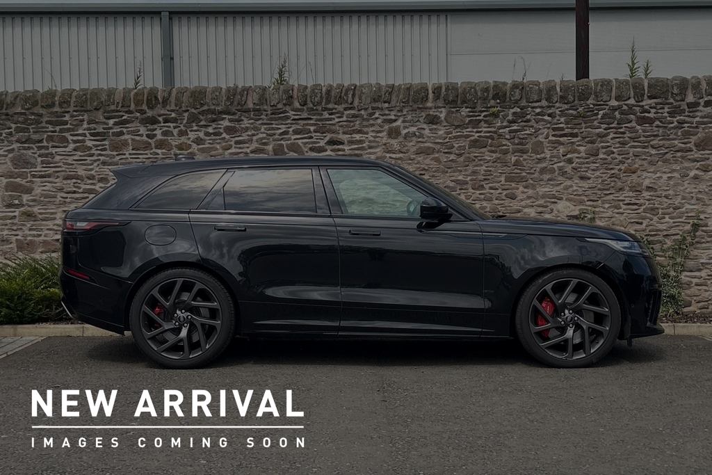 Land Rover Range Rover Velar P550 Dynamic Edition Black #4