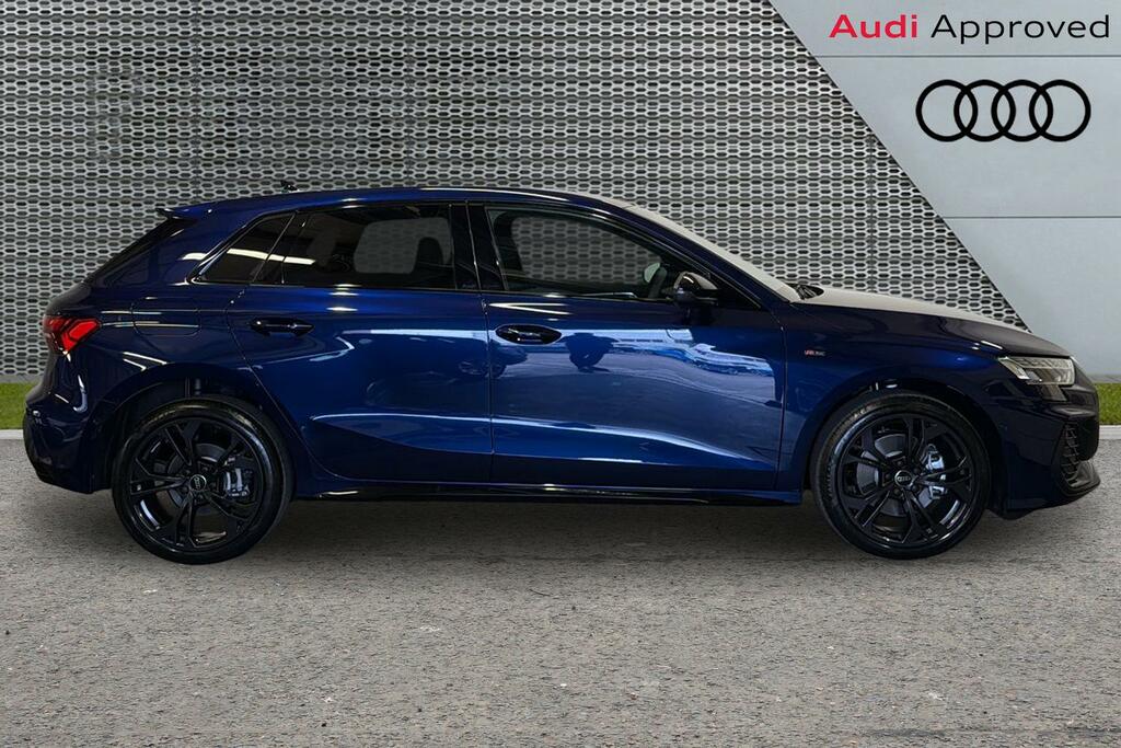 Audi A3 Black Edition Tfsi E 204 Ps S Tronic SV26XSK Blue #4