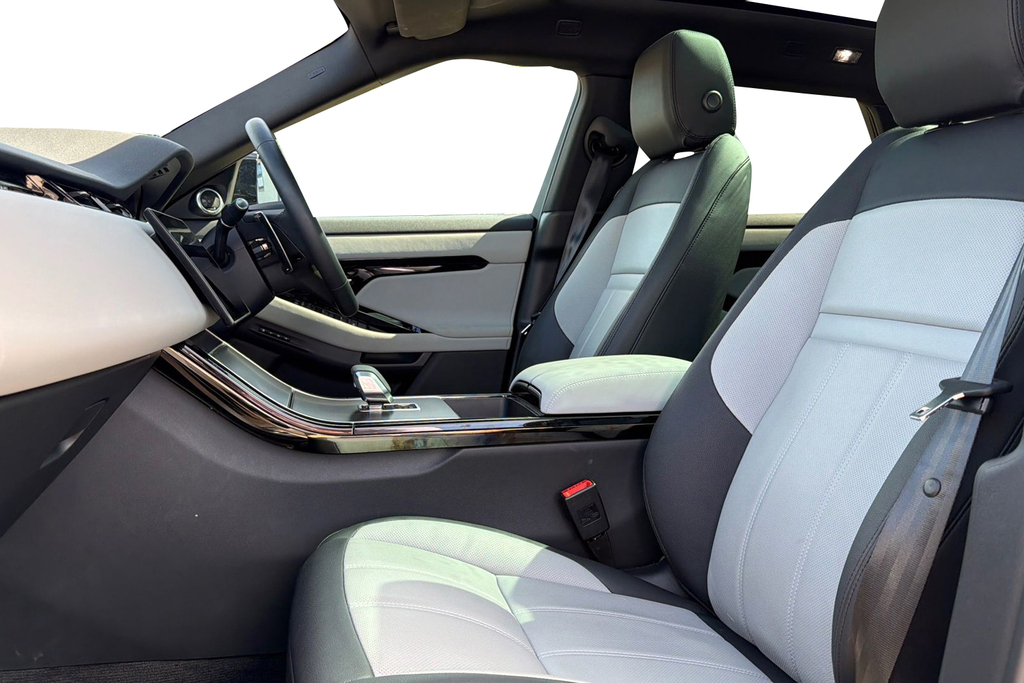 Land Rover Range Rover Evoque P270e Dynamic Se Black #3