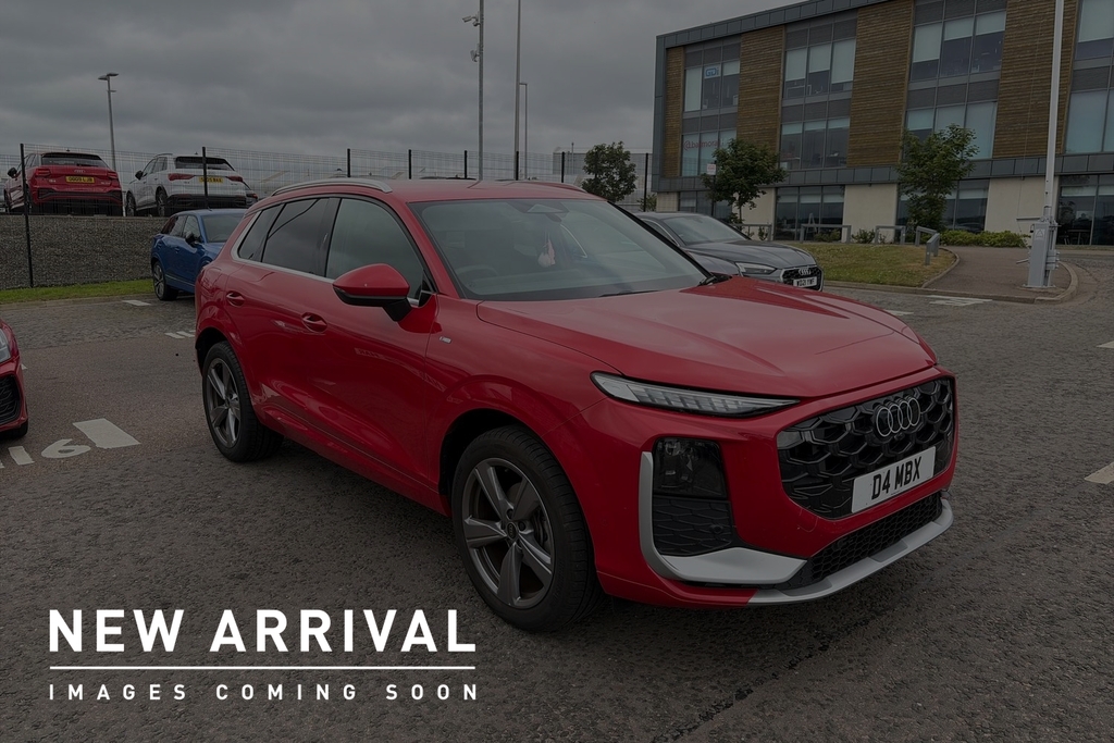 Audi Q3 Suv S Line Tfsi 150 Ps S Tronic Red