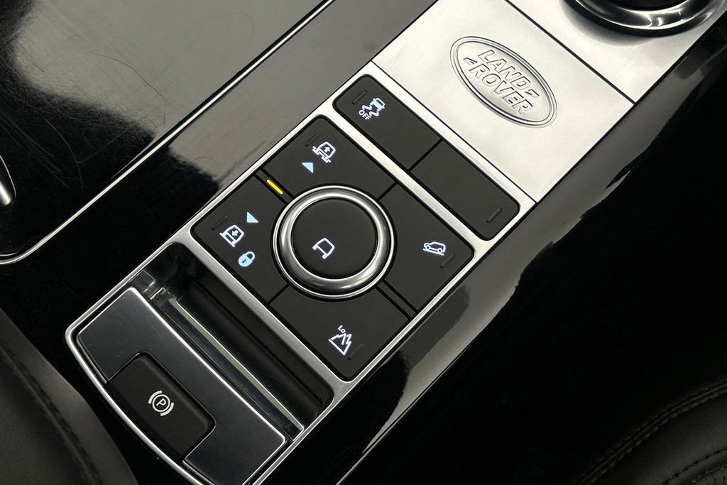 Land Rover Range Rover 2.0 P400e 13.1Kwh Westminster Black Suv Black #28