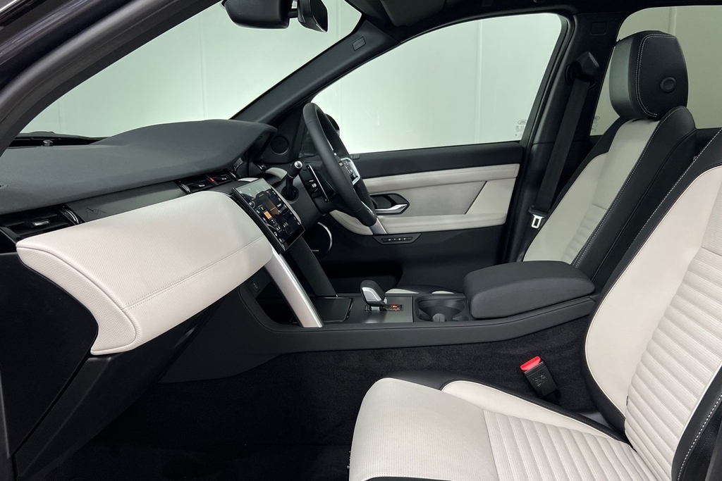 Land Rover Discovery Sport D200 Landmark SO26FZW Blue #3