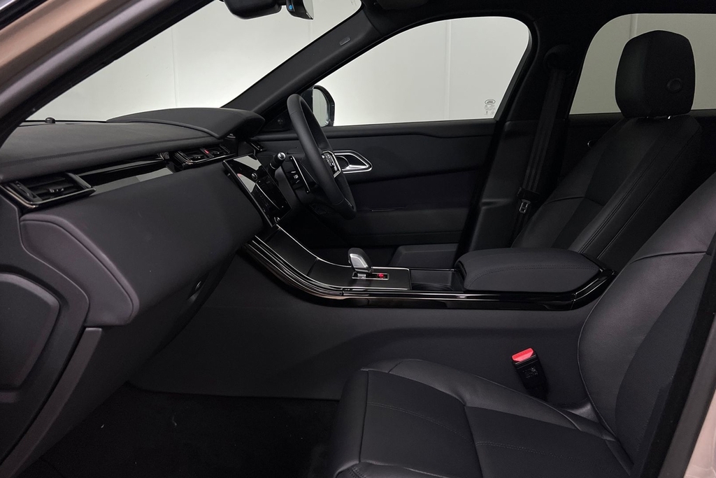 Land Rover Range Rover Velar D200 Dynamic Se Gold #3