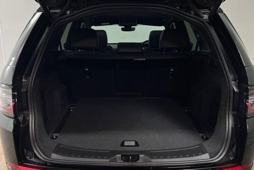 Land Rover Discovery Sport 2.0 D200 Mhev Dynamic Se Suv 4Wd E White #10
