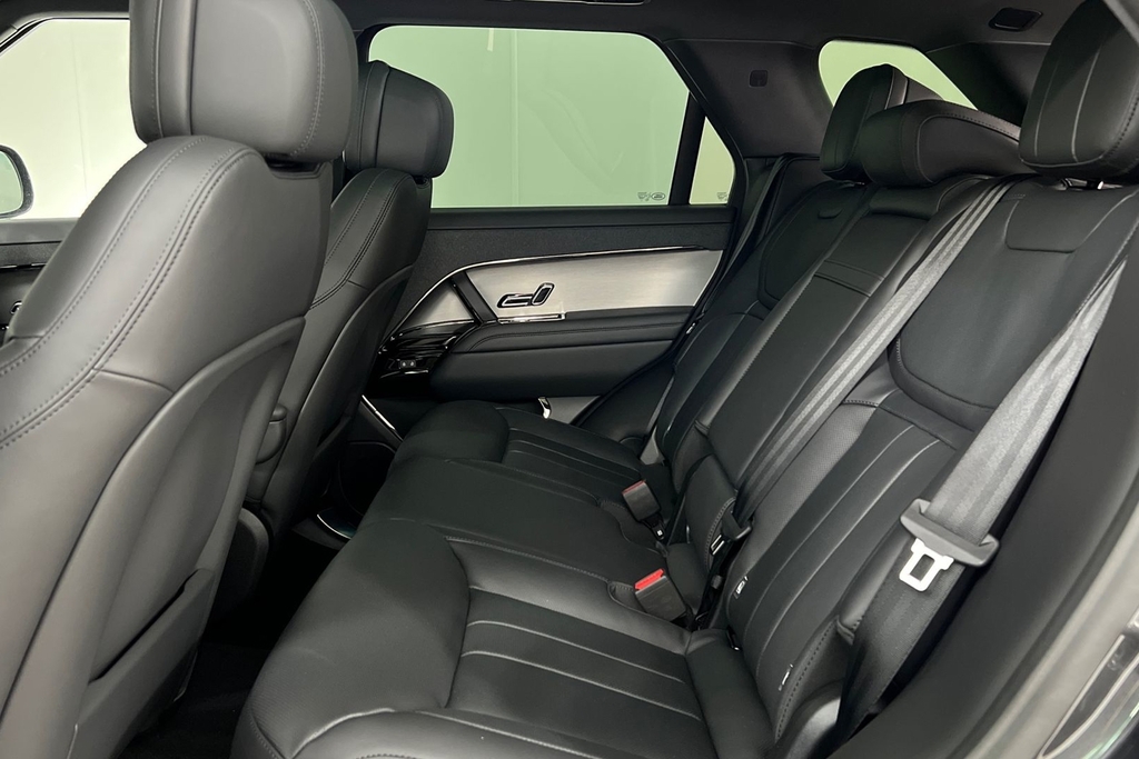 Land Rover Range Rover Sport D300 Edition Grey #4