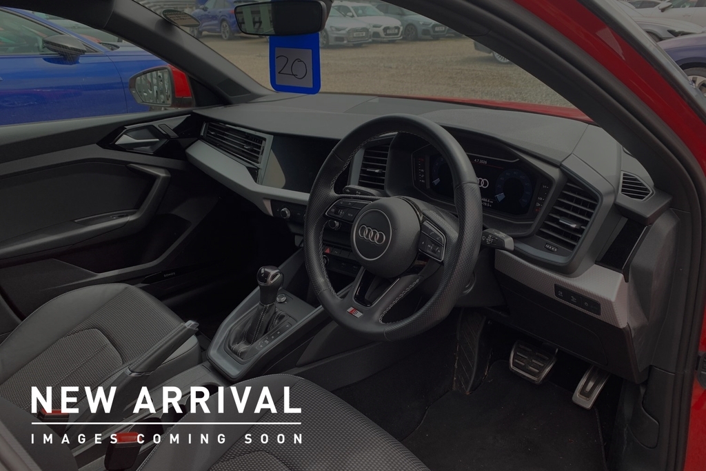 Audi A1 S Line 30 Tfsi 110 Ps S Tronic Red #2