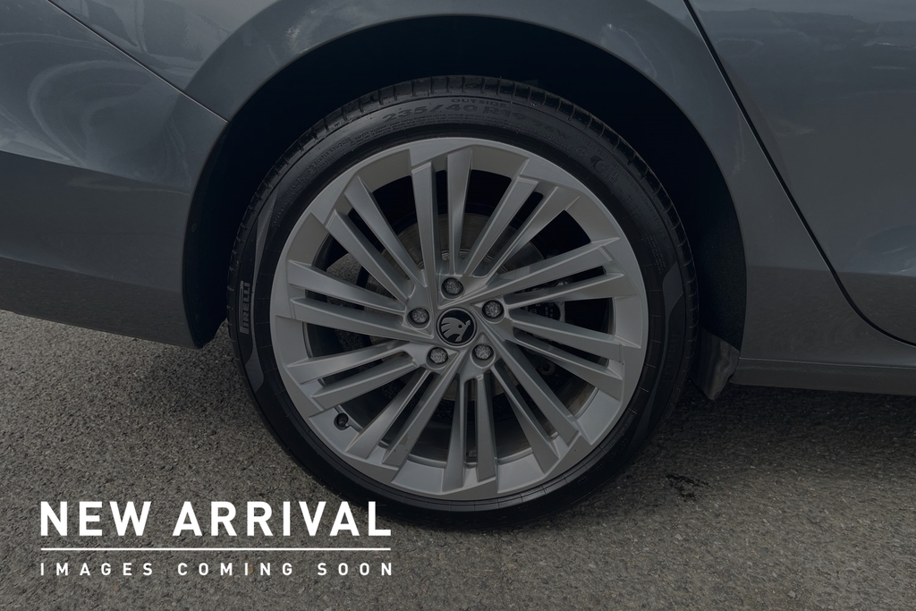 Skoda Superb 1.5 Tsi E-tec Se L Dsg Grey #5