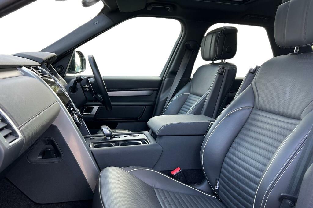 Land Rover Discovery D300 Dynamic Hse Silver #3