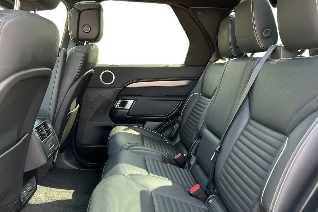 Land Rover Discovery D300 Dynamic Hse Silver #4