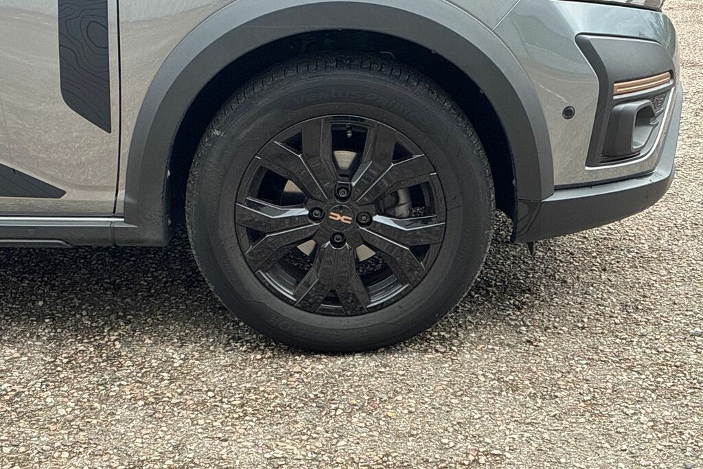 Dacia Sandero Stepway 1.0 Tce Extreme Hatchback Euro 6 Grey #5