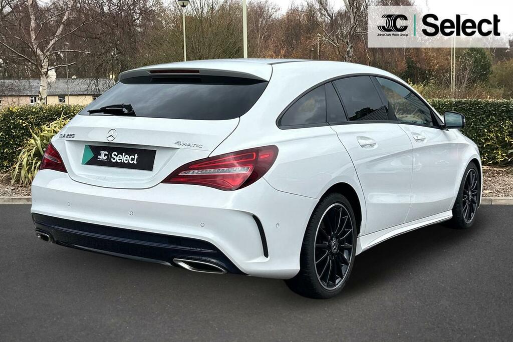 Mercedes-Benz CLA Class 2.0 Cla220 Amg Line Night Edition Plus Shooting White #2