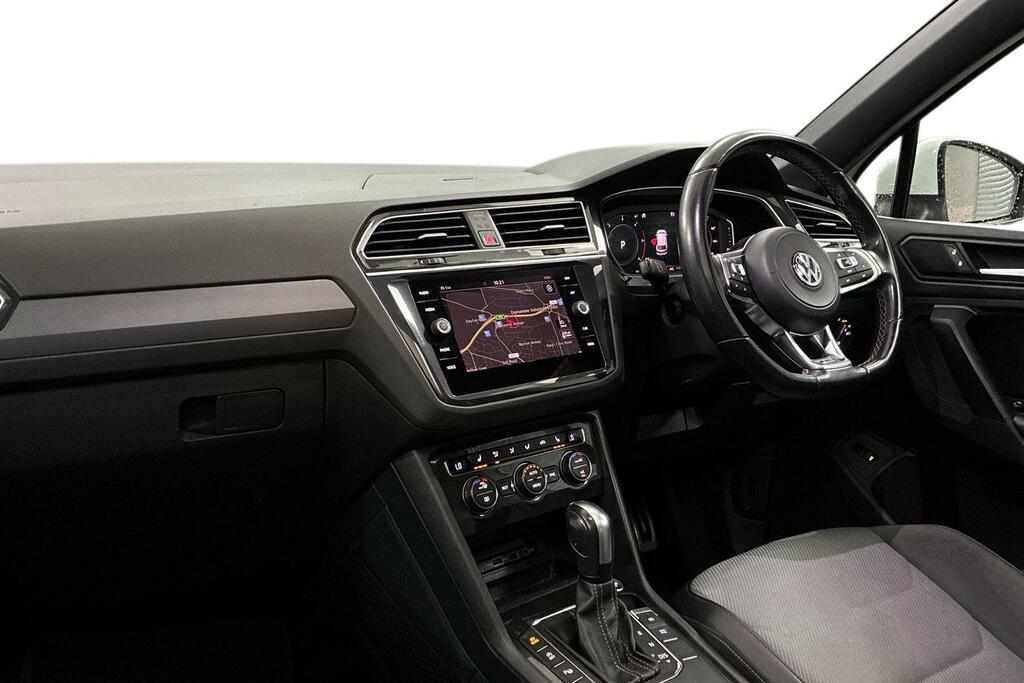 Volkswagen Tiguan 2.0 Tsi 190 4Motion Sel Dsg White #2