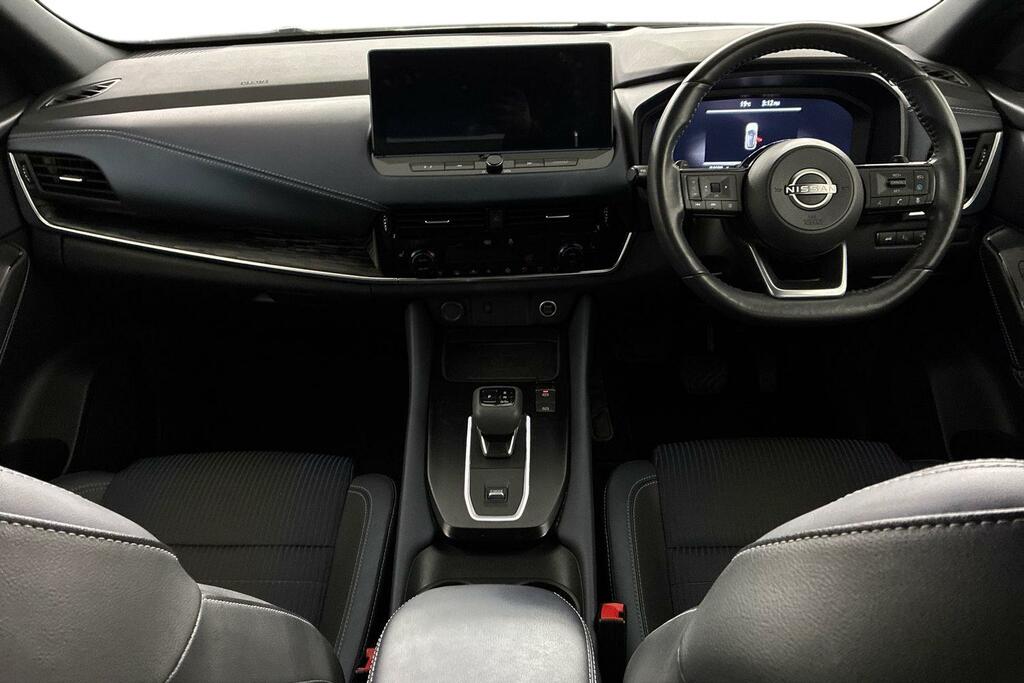 Nissan Qashqai 1.3 Dig-t Mh 158 Acenta Premium Xtronic Silver #5