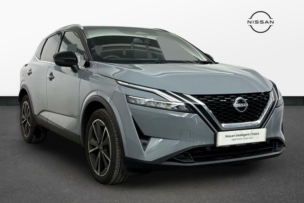 Nissan Qashqai 1.3 Dig-t Mh 158 Acenta Premium Xtronic Silver #1